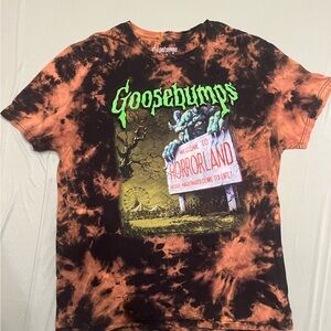 Vibrant Orange and Black Short Sleeve Tie-Dye Tee